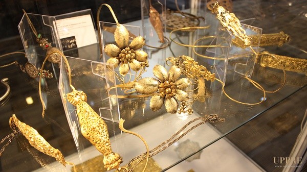 Photos for Henry Butcher Asset Auctioneers Treasures of The Peranakan World & Straits Chinese Preview Night